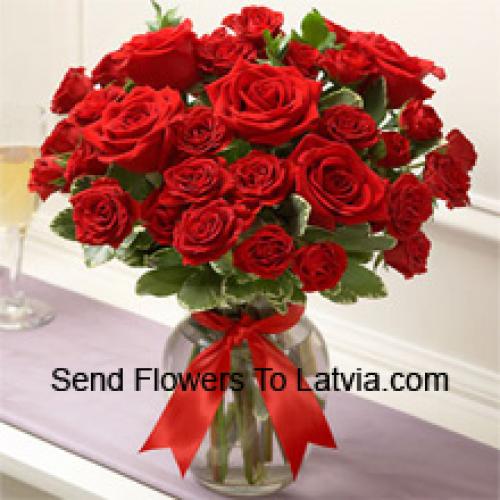 37 Pretty Red Roses