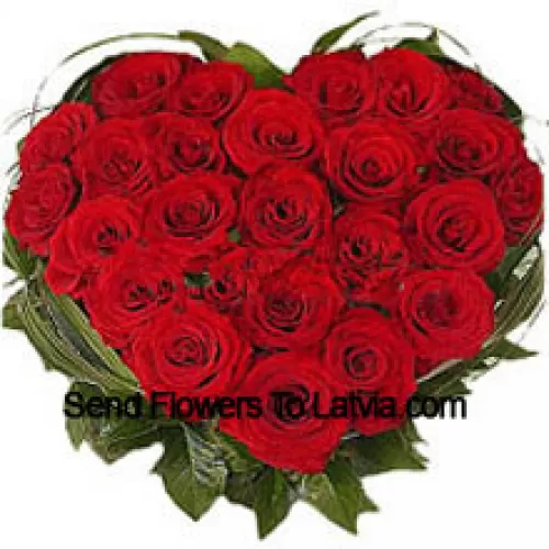 Cesto a forma di cuore con 41 rose rosse