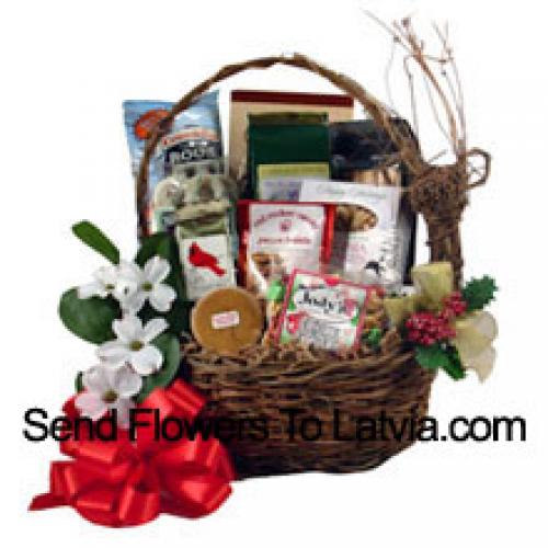 Gift basket Containing Assorted Snacks